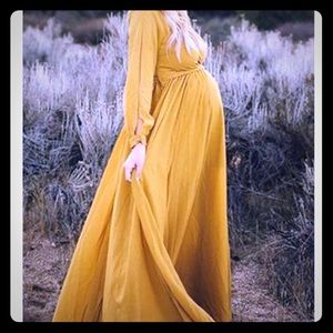 V-neck Long Sleeve Maternity Dress